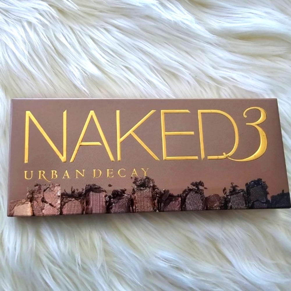 Naked 3 eye palette